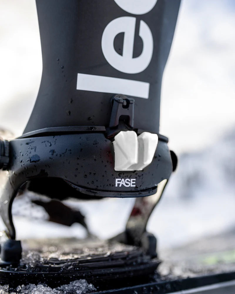Bataleon Blaster AsymWrap™ FASE® Snowboard Bindings