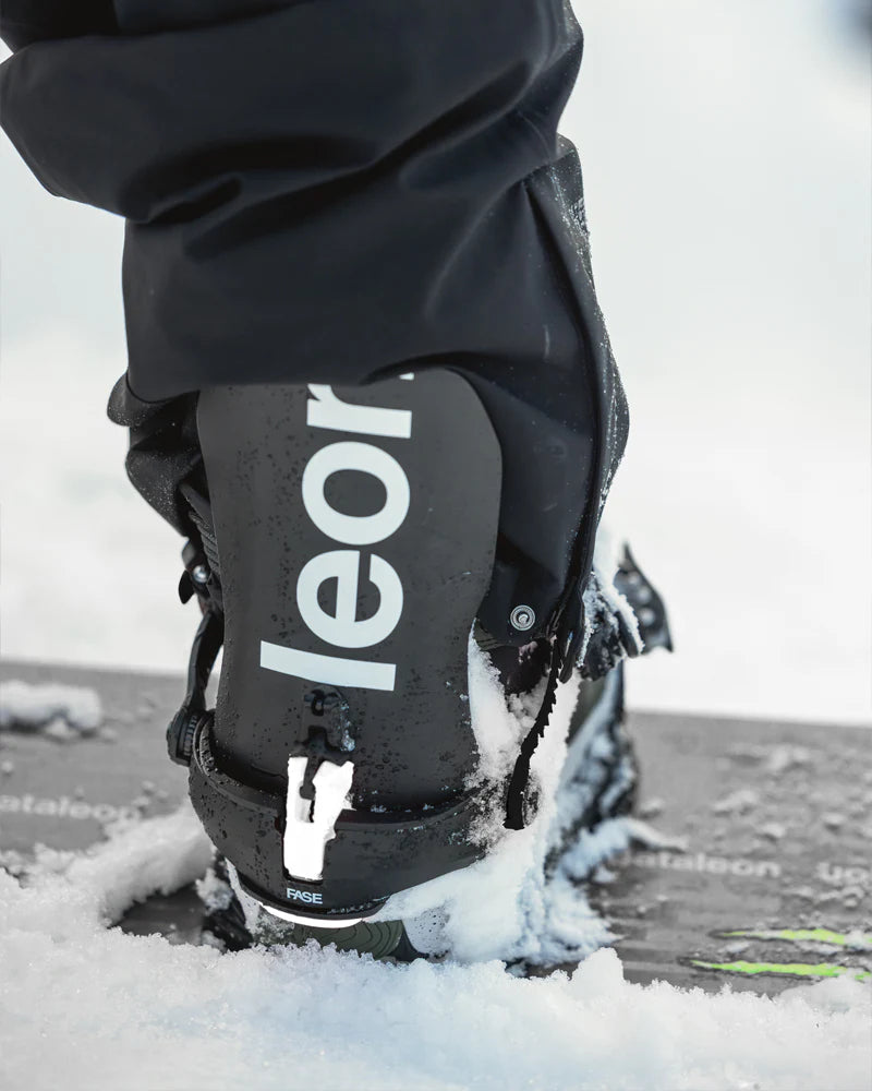 Bataleon Blaster AsymWrap™ FASE® Snowboard Bindings